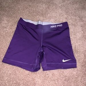 Nike Pro - size large